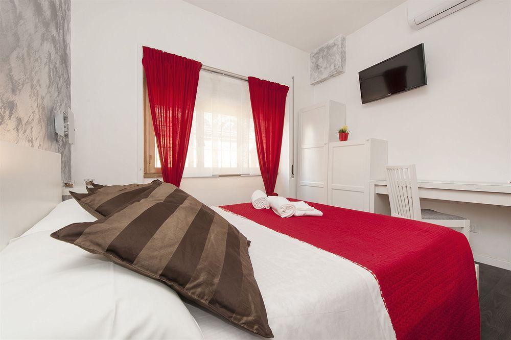 Hotel De Guestibus Roma Esterno foto