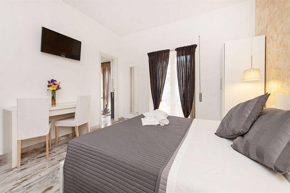 Hotel De Guestibus Roma Esterno foto